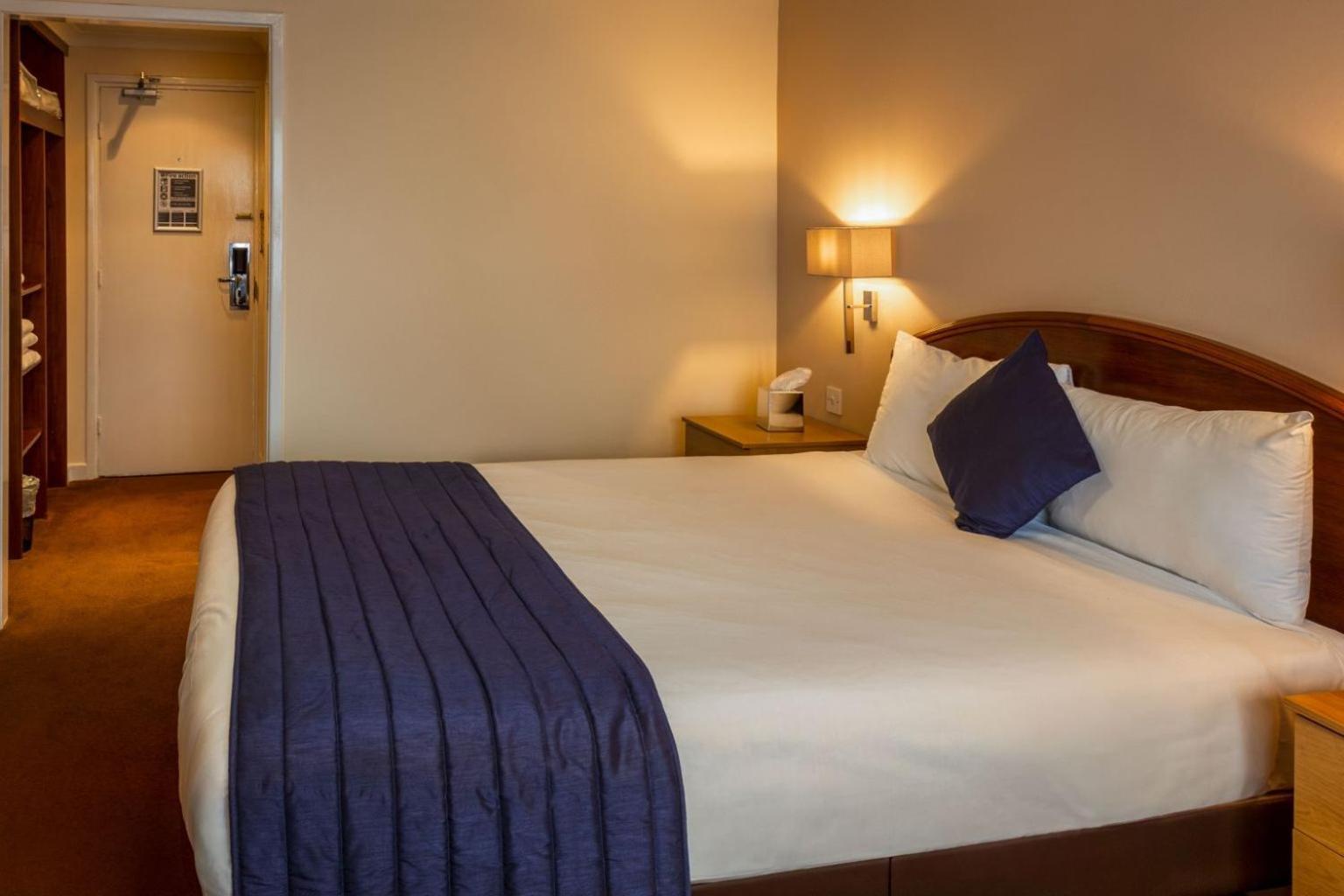 Britannia Leeds Bradford Airport Hotel Bramhope Buitenkant foto