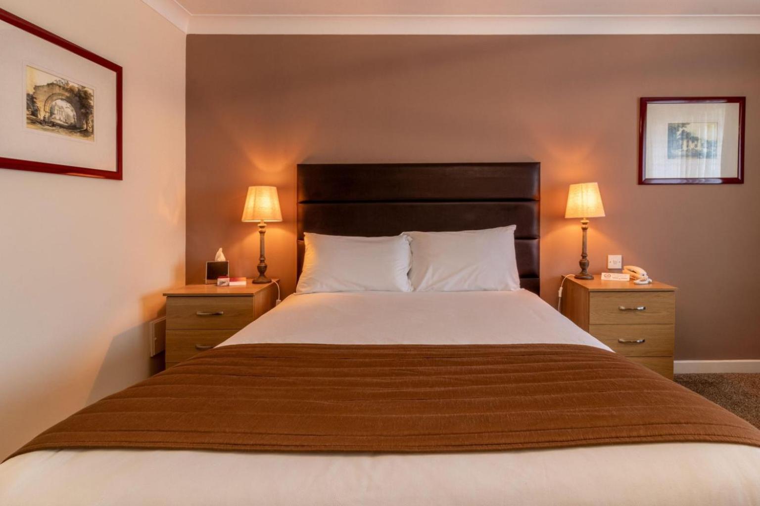 Britannia Leeds Bradford Airport Hotel Bramhope Buitenkant foto
