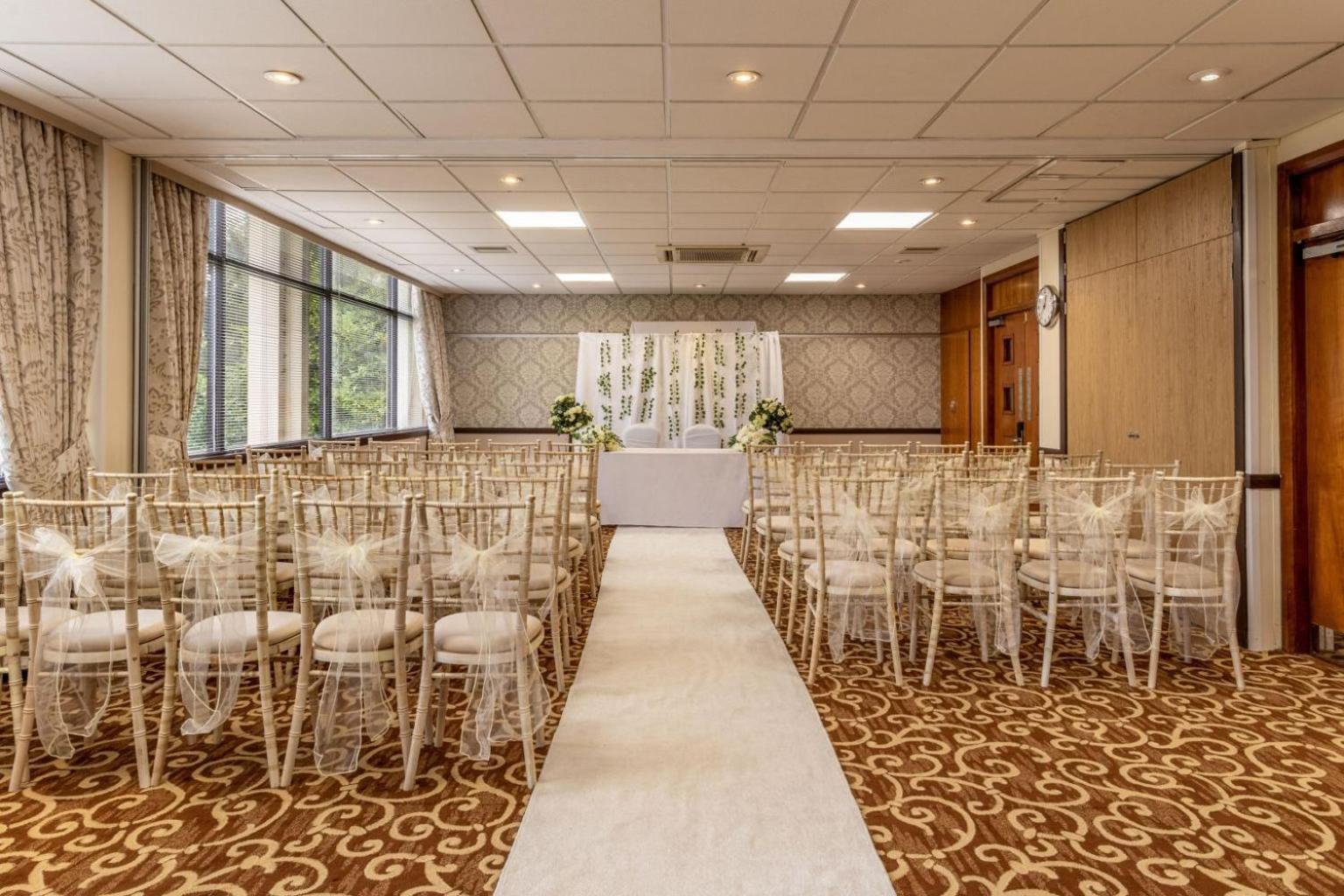 Britannia Leeds Bradford Airport Hotel Bramhope Buitenkant foto